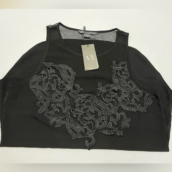 NWT - Armani Exchange lace appliqué blouse - size L - Picture 7 of 14